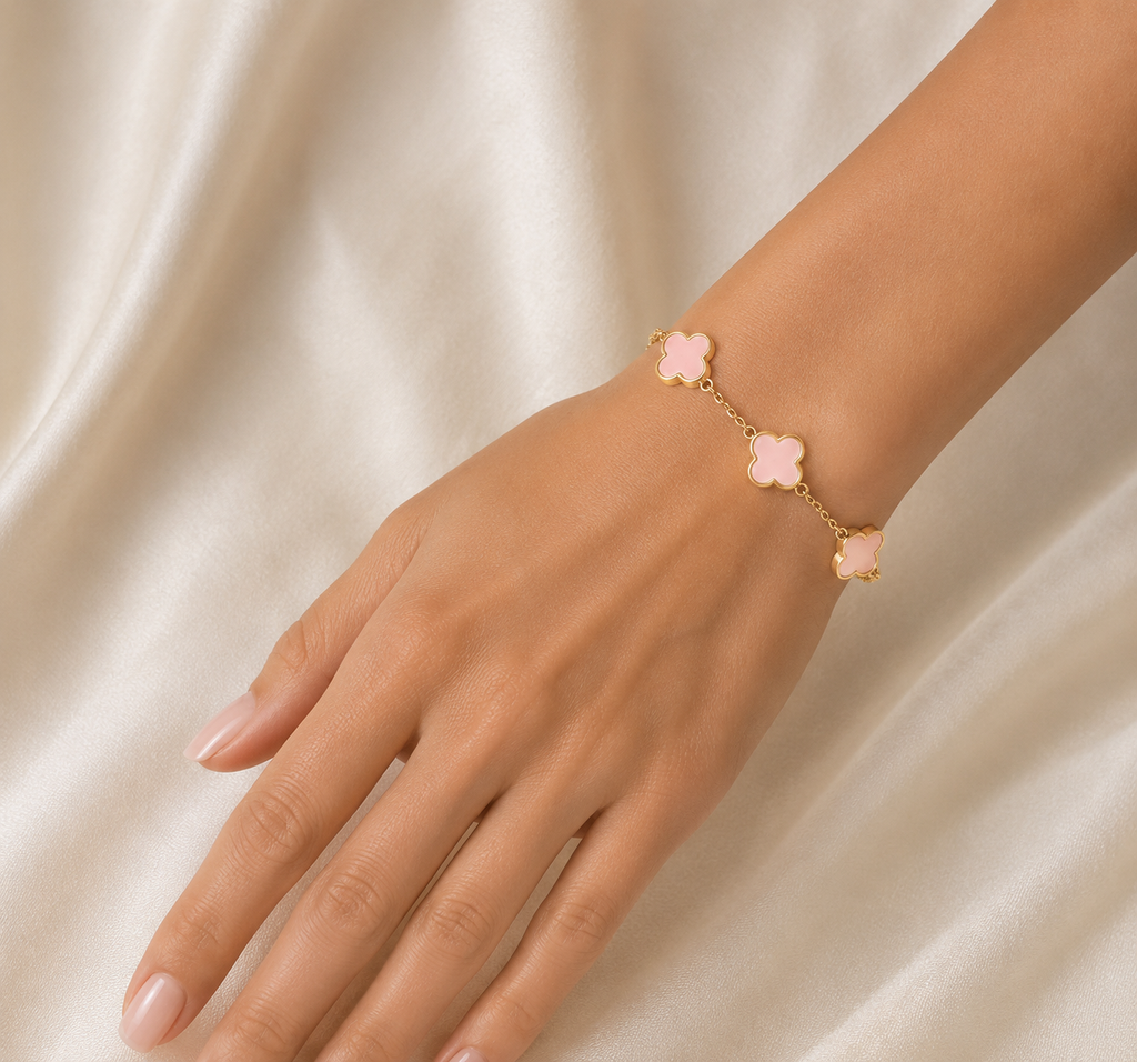 Baby pink Clover Bracelet